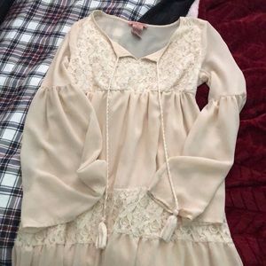 Cream colored boho flowy dress (size M)